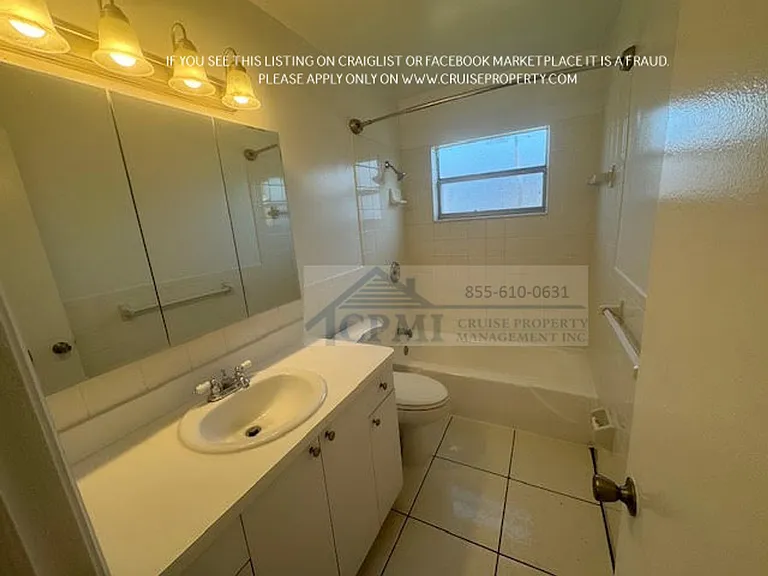 315 S Crescent Dr Hollywood, FL 33021 — Photo 17
