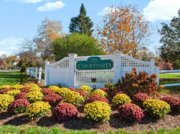 360 Littleton Rd Unit B2, Chelmsford, MA 01824