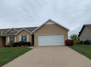 3200 Genevieve Dr, Quincy, IL 62305