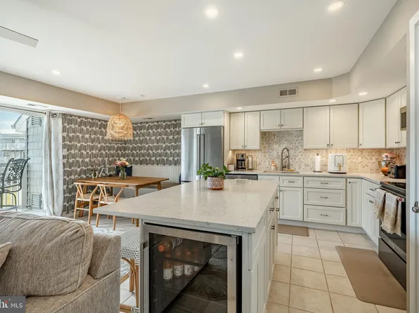 507 Conch Dr, Ocean City, NJ 08226