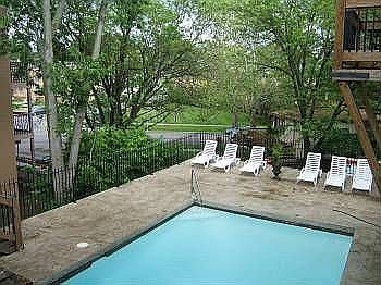 Condo pool and pool deck 