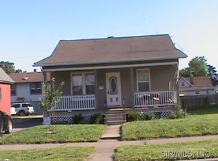 2415 Edwards St, Granite City, IL 62040