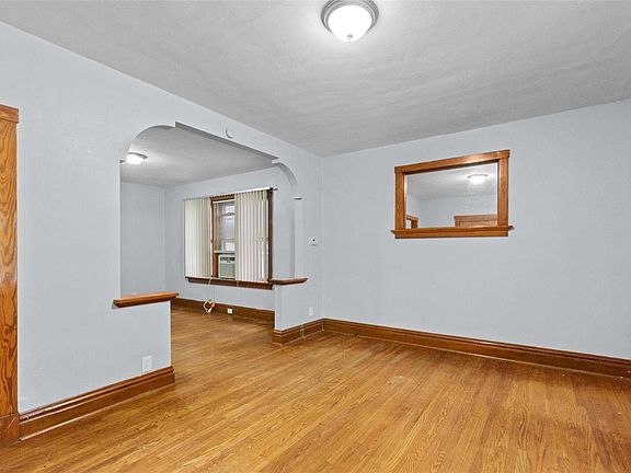 4th image of 4907 San Francisco Ave