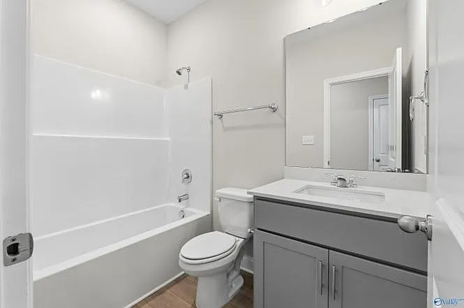 Jaguar Hills Rental — Photo 2