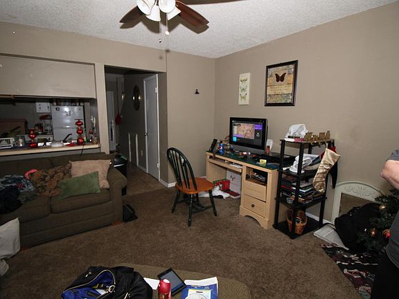 3rd image of 12322 Caruso Dr APT C