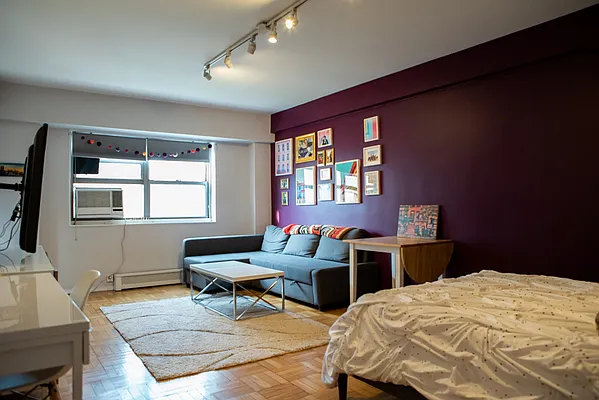 Rented by Douglas Elliman | media 26