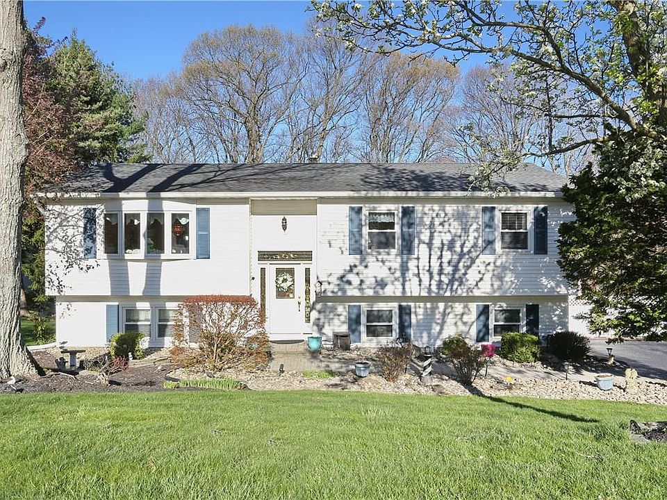 1st image of 9 Ivy Lane