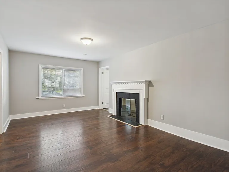 1219 Seiler Ave — Photo 2
