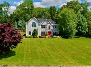 22 Benham Way, Sparta, NJ 07871