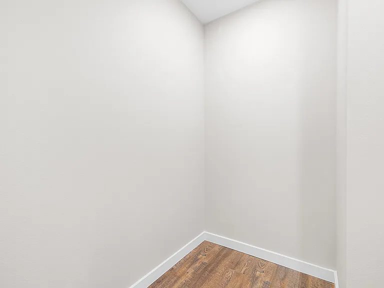 506 W Woodruff Ave — Photo 17