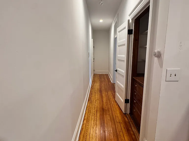 416 Bloomfield Ave #2 — Photo 4