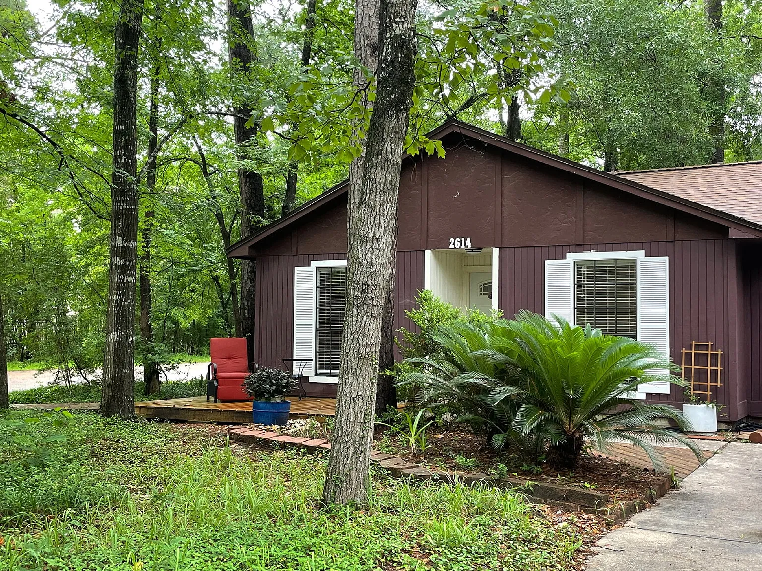 3 bed, 1.5 bath, 1038 sqft, $1,695 — Photo 3