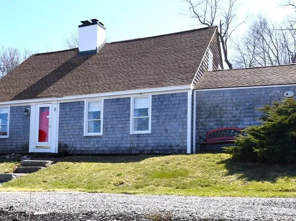 5 Littles Ln, Marshfield, MA 02050