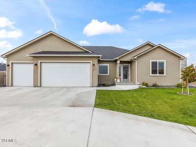 1551 W Goodlander Rd, Selah, WA, 98942