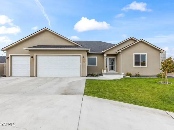 1551 W Goodlander Rd, Selah, WA 98942