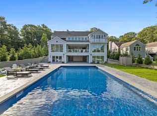 26 Wheeler Rd, Mashpee, MA 02649