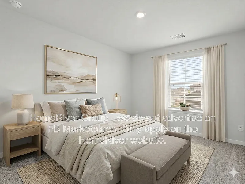 4 bed, 2.5 bath, 2260 sqft, $2,145 — Photo 3