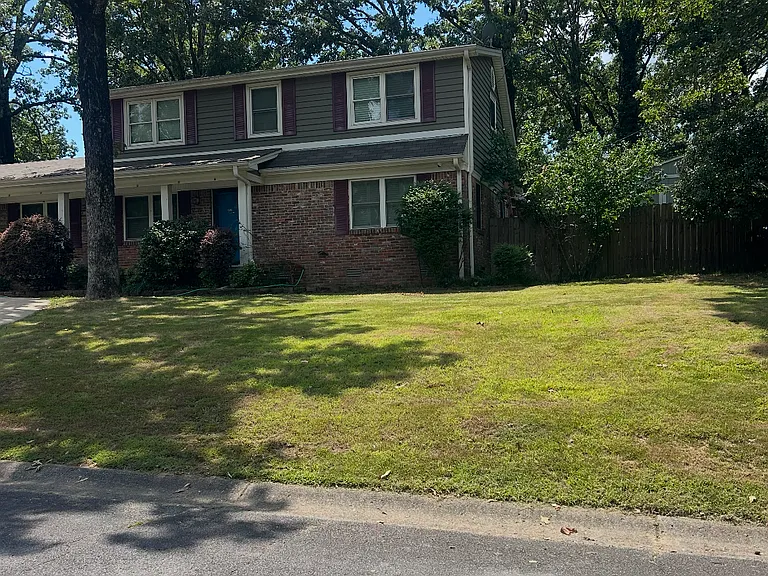 6201 Blackhawk Dr — Photo 1