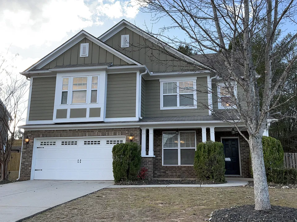 421 N Hampton Trl