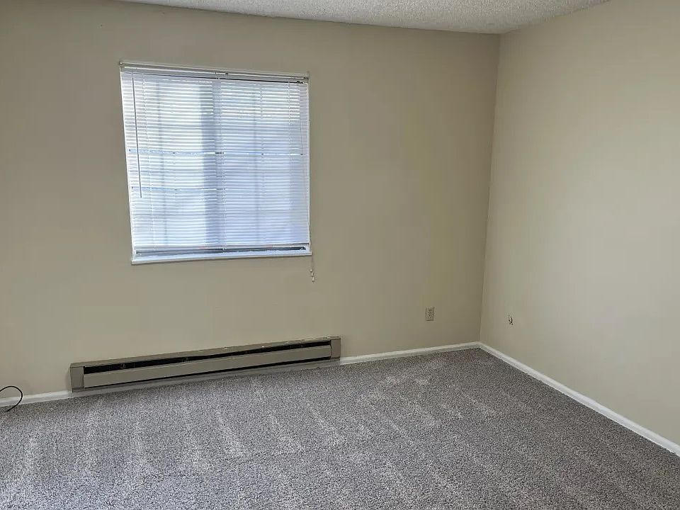 2nd image of 1 Castle Royal Dr #5