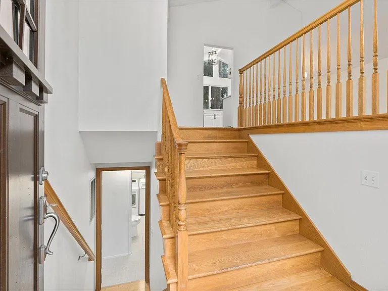 101 Point Fosdick Cir NW — Photo 10