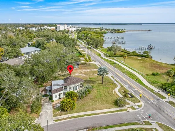 613 S Bayshore Blvd, Safety Harbor, FL 34695