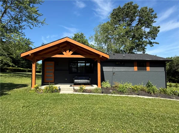 291 Simon Dr, Butler, PA 16002