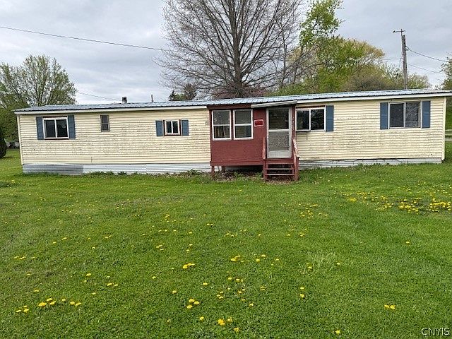 1st image of 7265 Old County Rd W