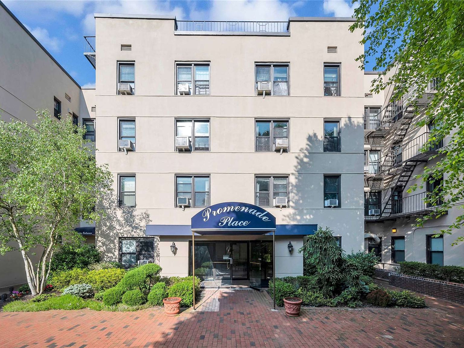 11 Wooleys Lane UNIT 1B, Great Neck, NY 11023 Zillow
