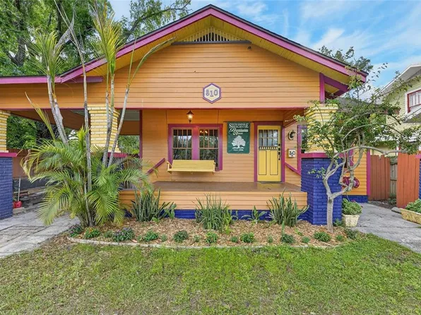 810 W River Heights Ave, Tampa, FL 33603