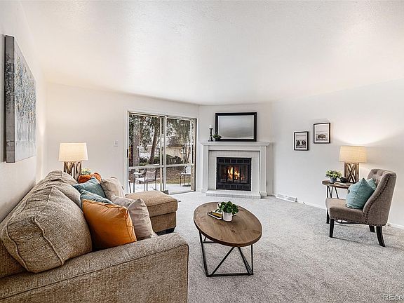 3rd image of 1200 S Monaco St Parkway #8