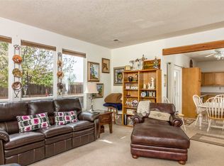 6838 Camino Rojo, Santa Fe, NM 87507