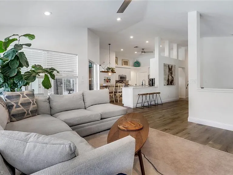 6984 Burnt Sienna Cir — Photo 11