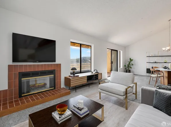 207 Oak Ct #207, Daly City, CA 94014