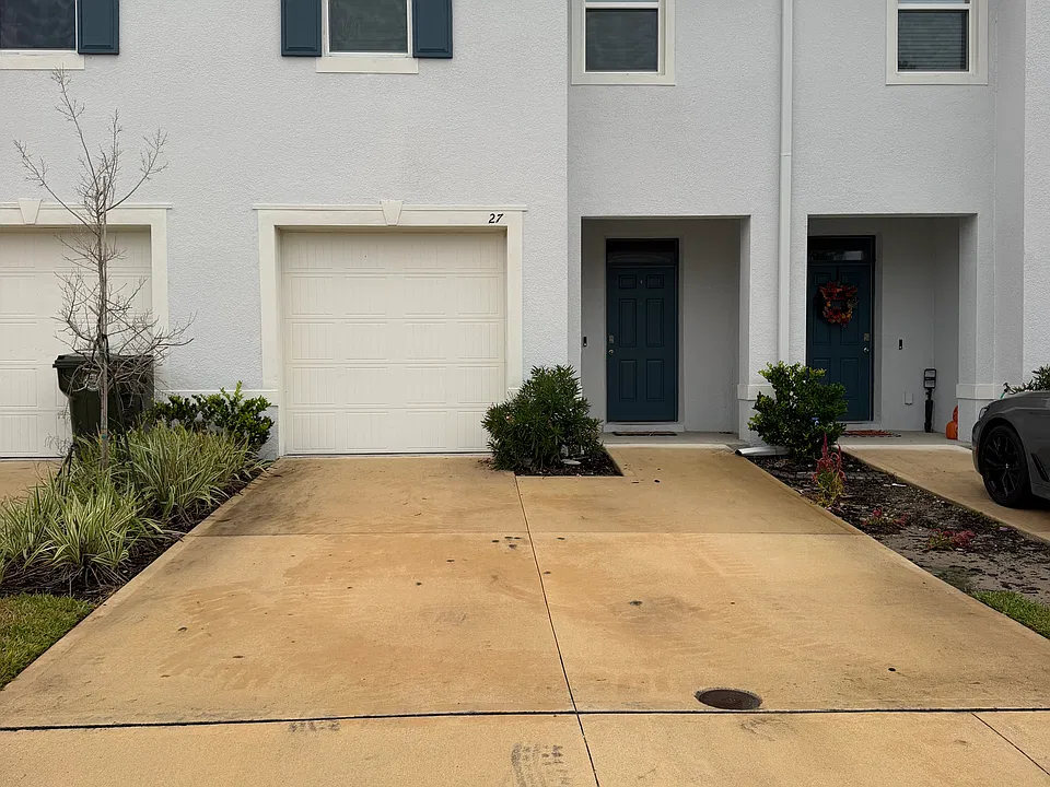 275 Reena Dr