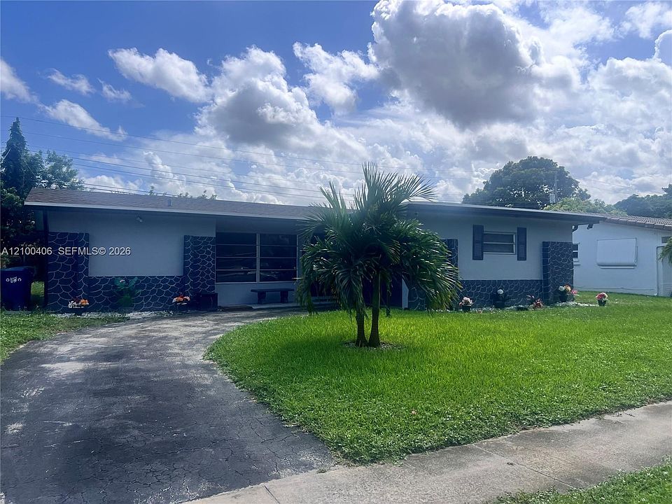 1st image of 4420 NW 25th Pl