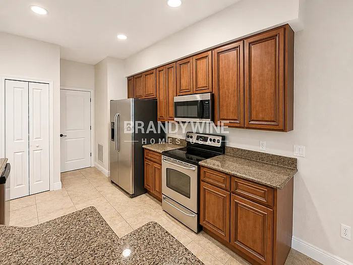 2417 Montiano Ct — Photo 6