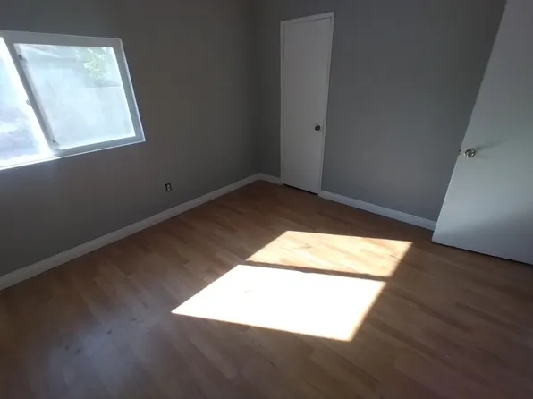 43450 20th St W, Lancaster, CA 93534