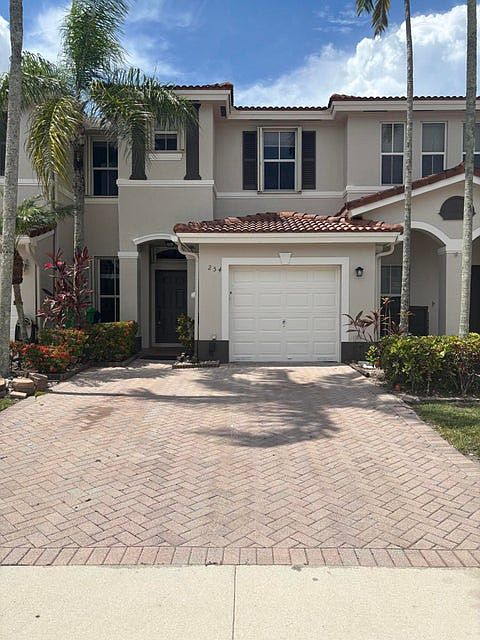 1st image of 254 Riverwalk Cir #0