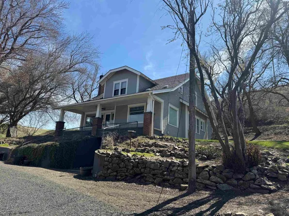 114 Kirby Mayview Rd, Pomeroy, WA 99347