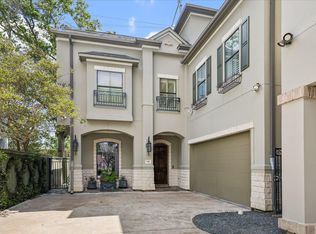 24 Hackberry Ln Unit B, Houston, TX 77027