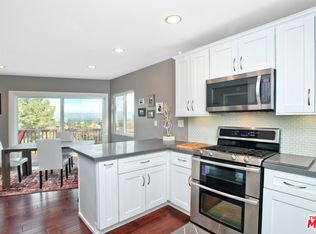 5076 Escobedo Dr, Woodland Hills, CA 91364