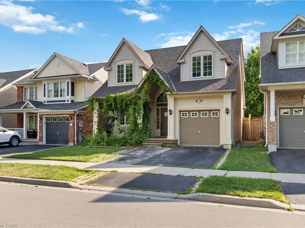 930 Lancaster Blvd, Milton, ON L9T 6A4