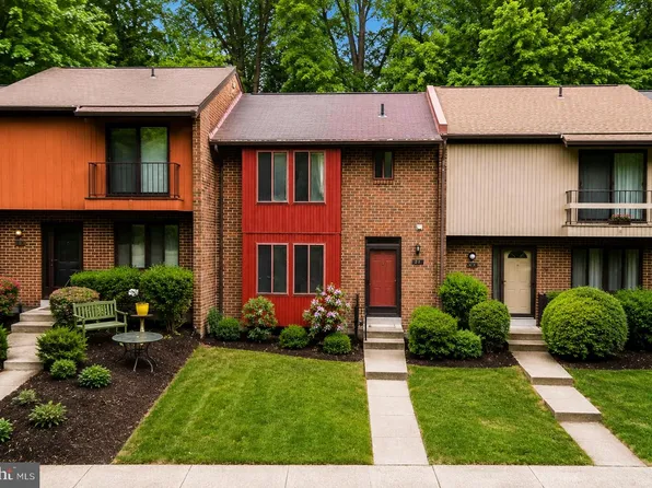 21 Briardale Ct, Rockville, MD 20855