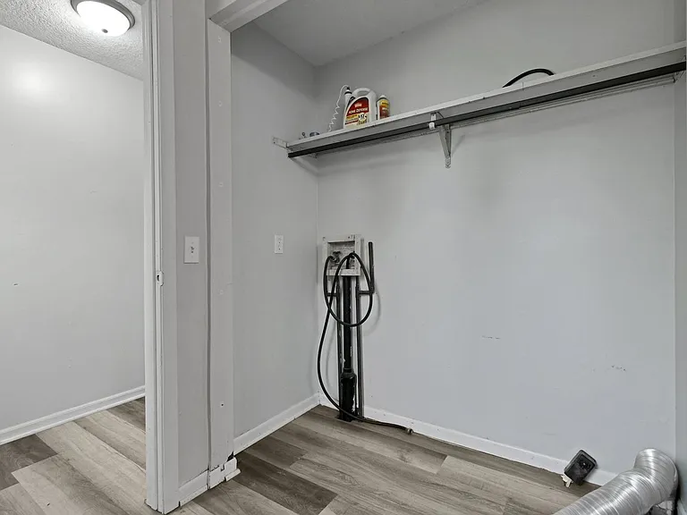5 Cottage St — Photo 17