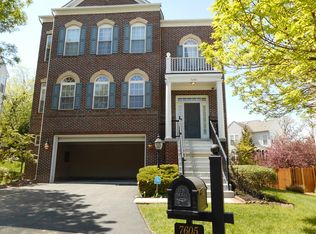 7605 Brittany Parc Ct, Falls Church, VA