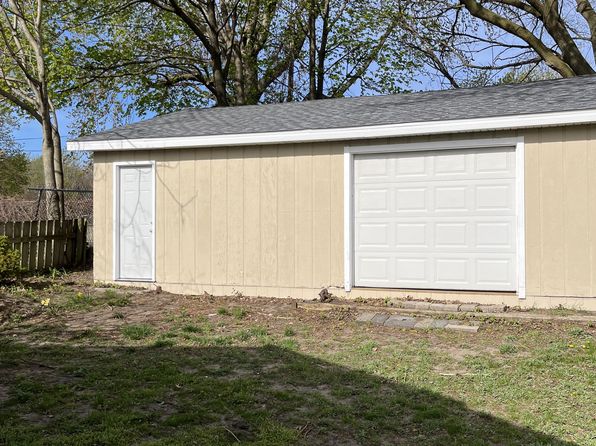 331 N Ferry St, Grand Haven, MI 49417