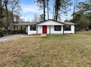 4922 Glenside Ct, Stone Mountain, GA 30088