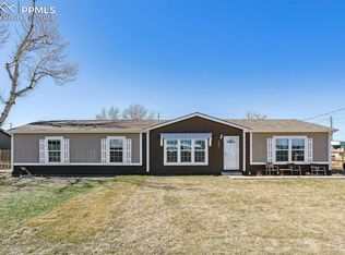 255 S 2nd Ave, Deer Trail, CO 80105