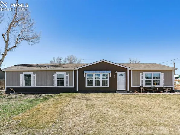255 S 2nd Ave, Deer Trail, CO 80105